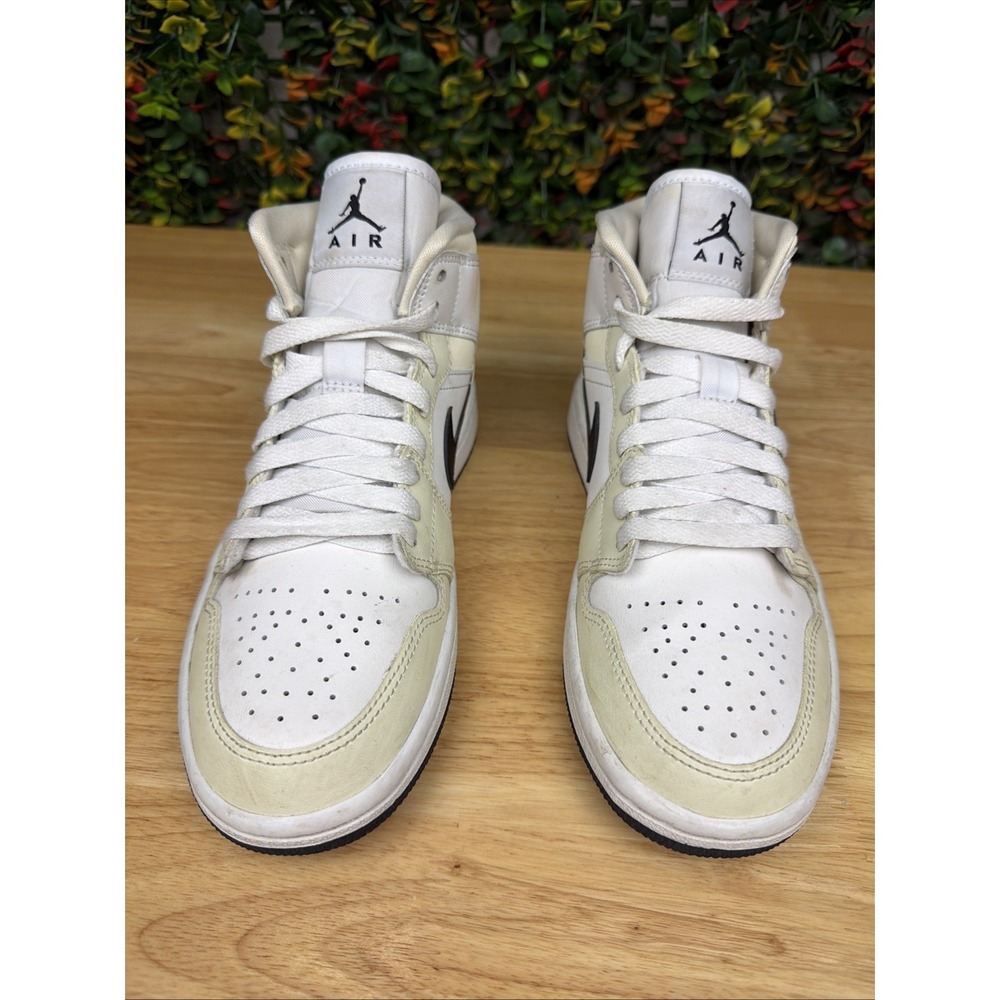 Nike Air Jordan Retro 1 Mid Sneakers Shoes Coconut Milk Womens 6.5 BQ6472-121‎ - Picture 2 of 11